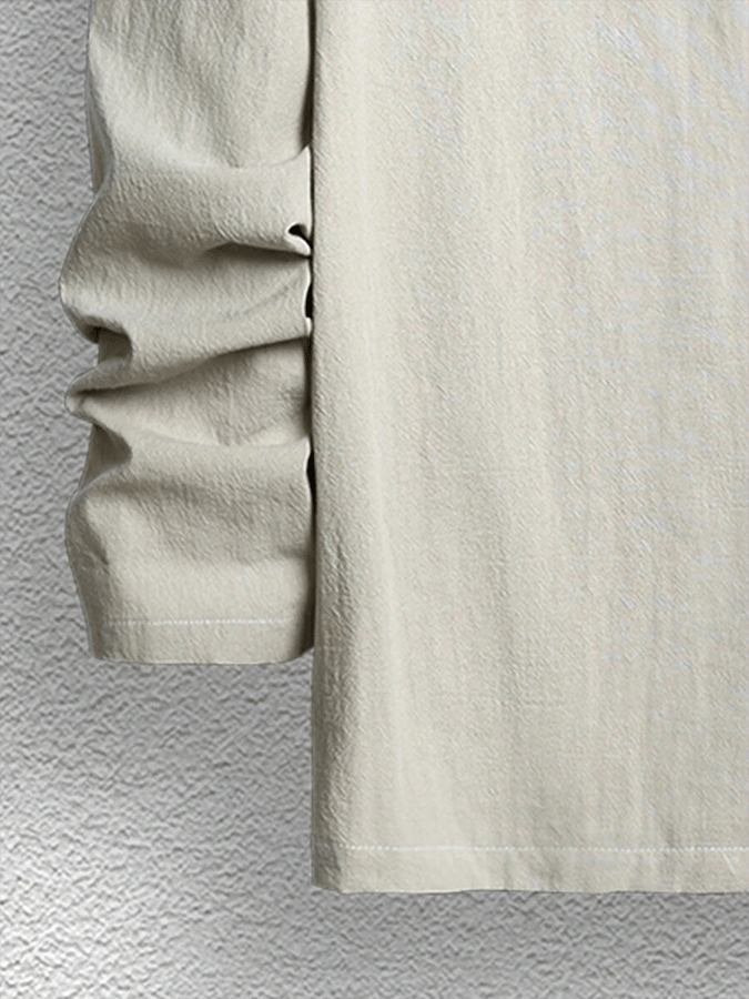 Effortlessly Elegant Shirt with a Timeless Design