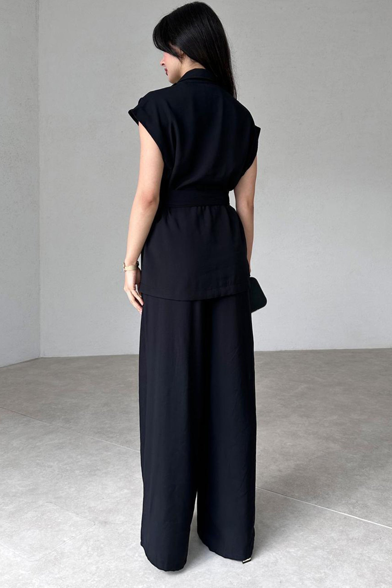 Classic Vintage Pants with a Flattering Fit