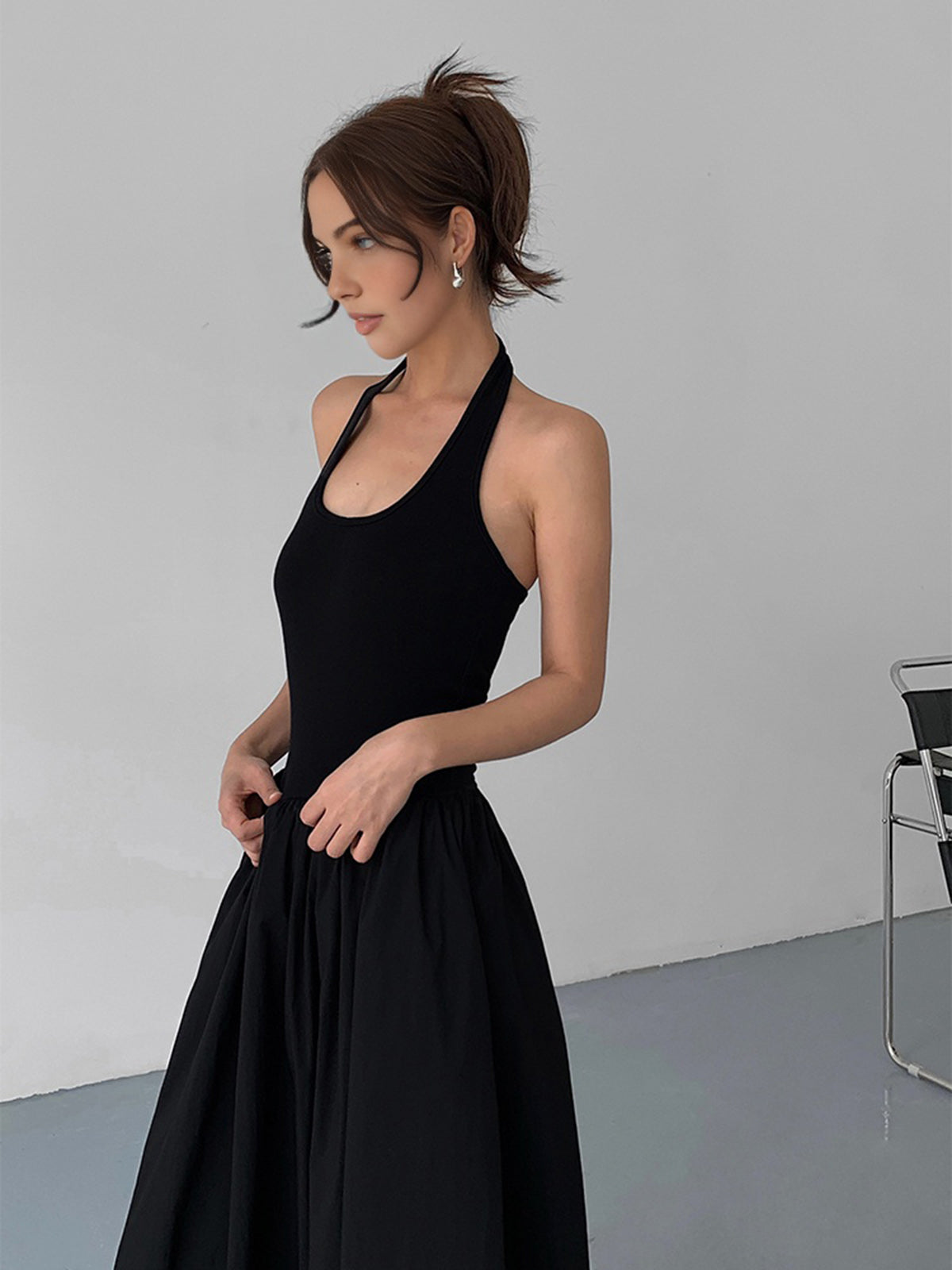 Sophisticated Dress with a Clean Classic Look
