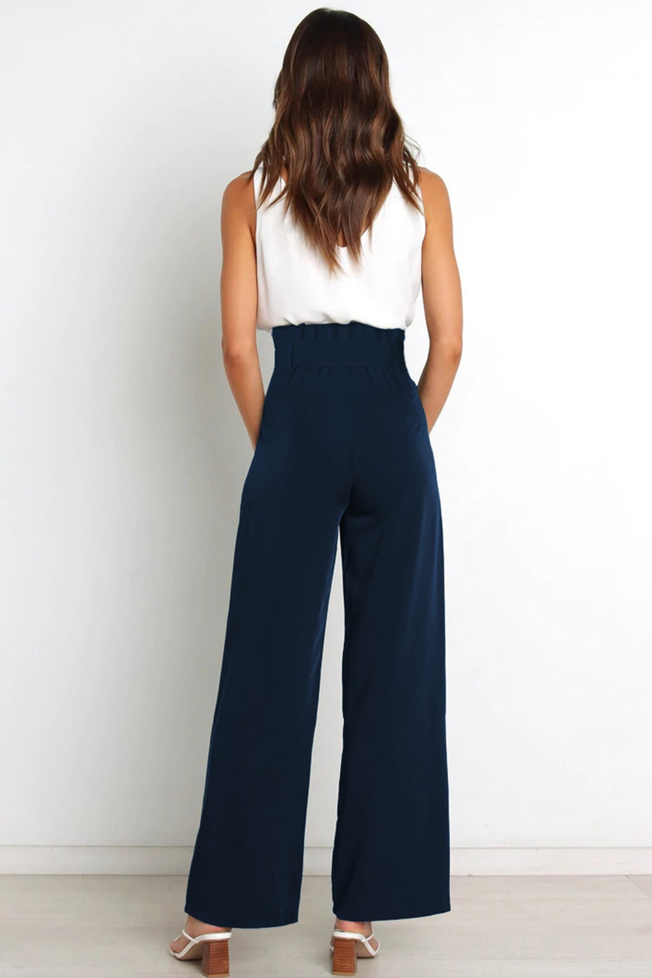 Gracefully Styled Pants for Any Occasion