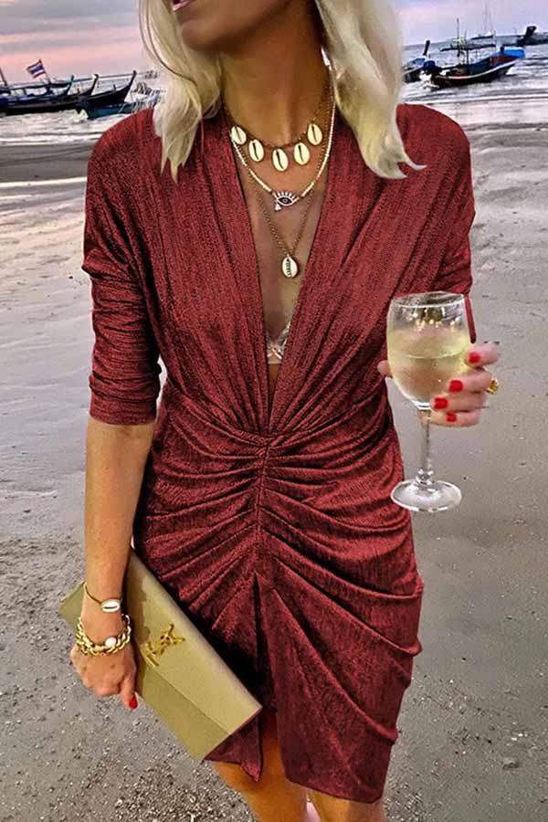Gracefully Styled Dress for Any Occasion