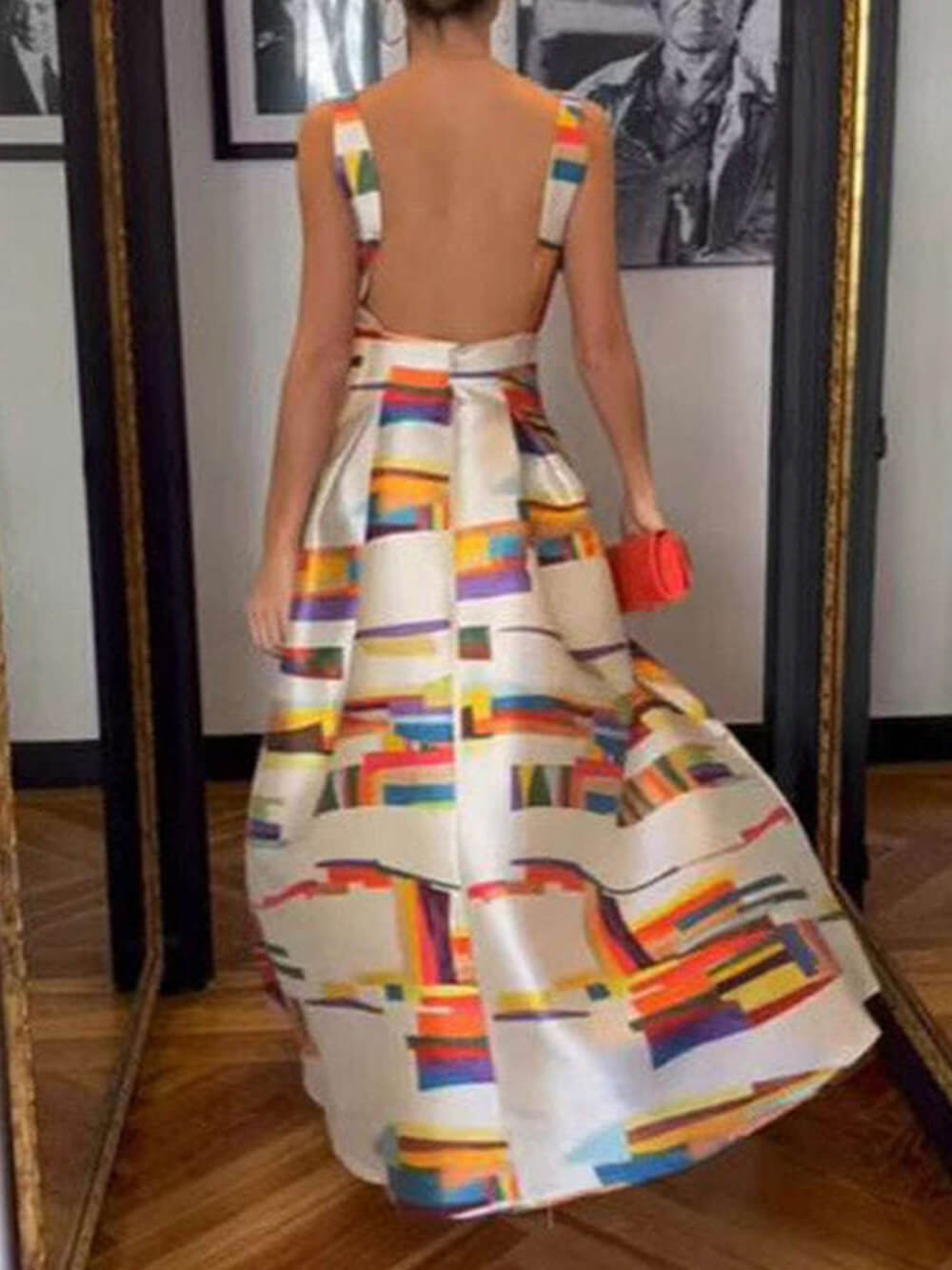 Effortlessly Elegant Dress with a Timeless Design