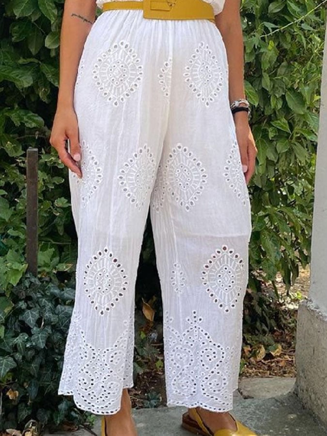 Gracefully Styled Garment for Any Occasion