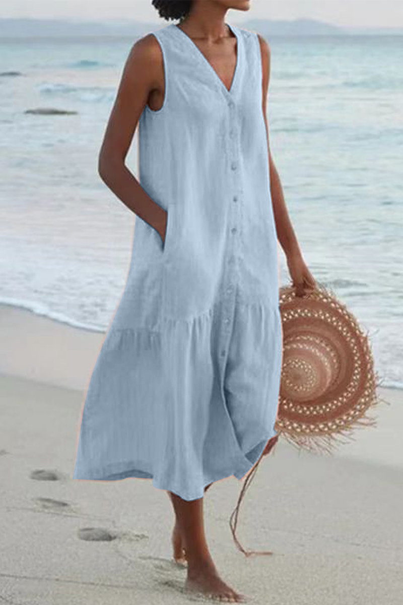 Sophisticated Dress with a Clean Classic Look