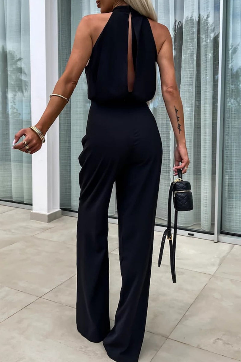 Effortlessly Elegant Garment with a Timeless Design
