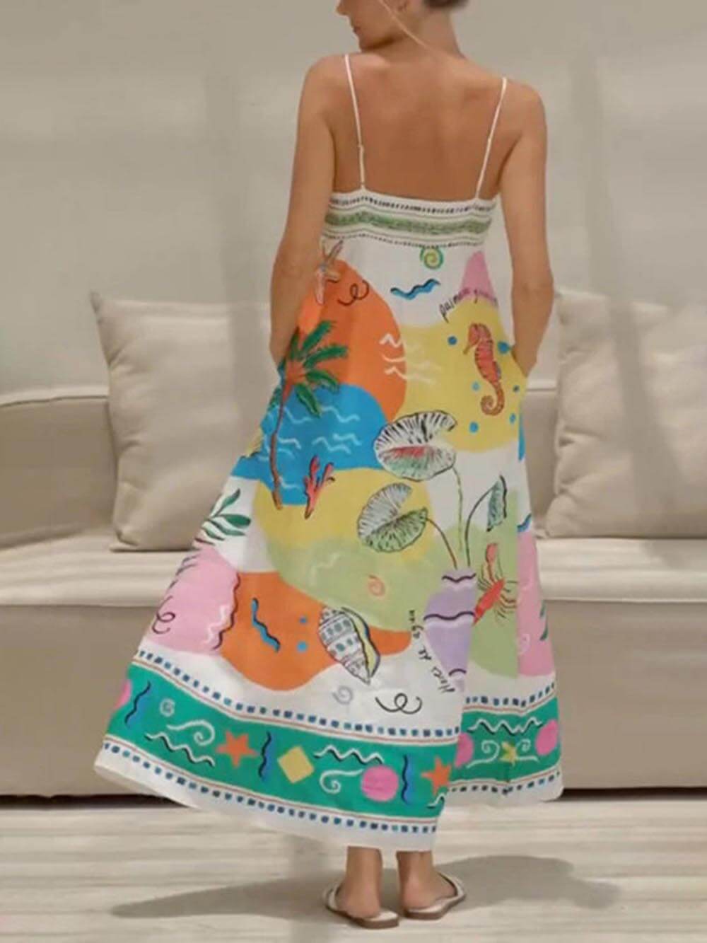 Effortlessly Elegant Dress with a Timeless Design