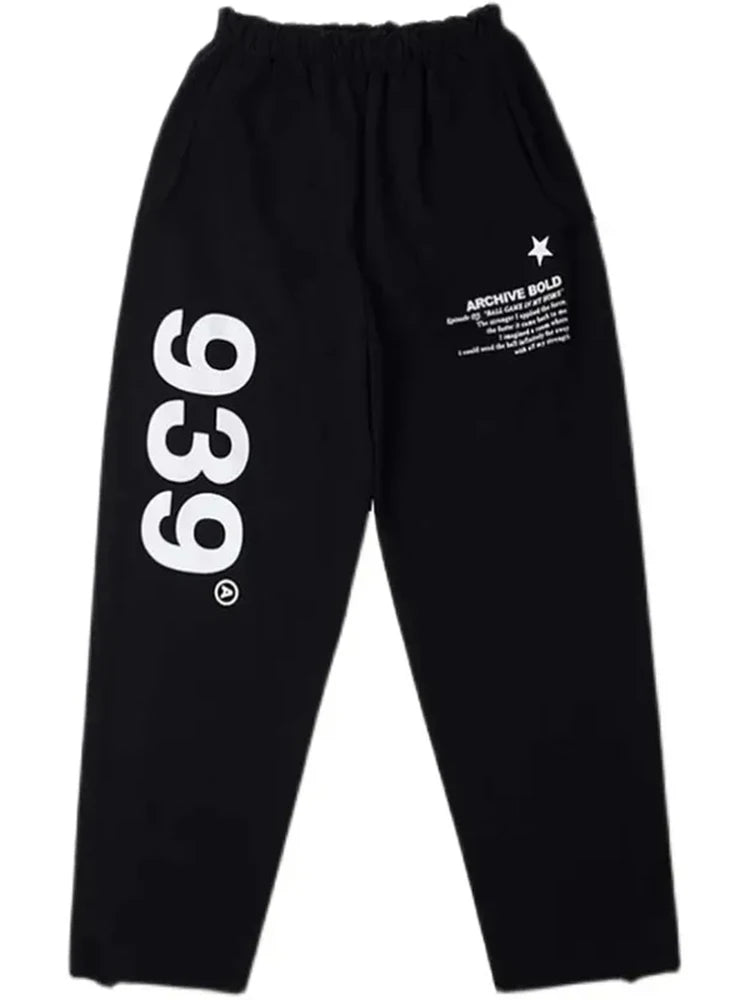 Elegantly Styled Trousers for Everyday Wear