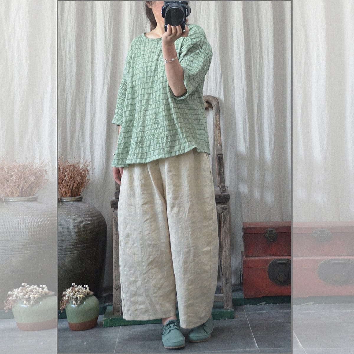 Elegantly Styled Pants for Everyday Wear