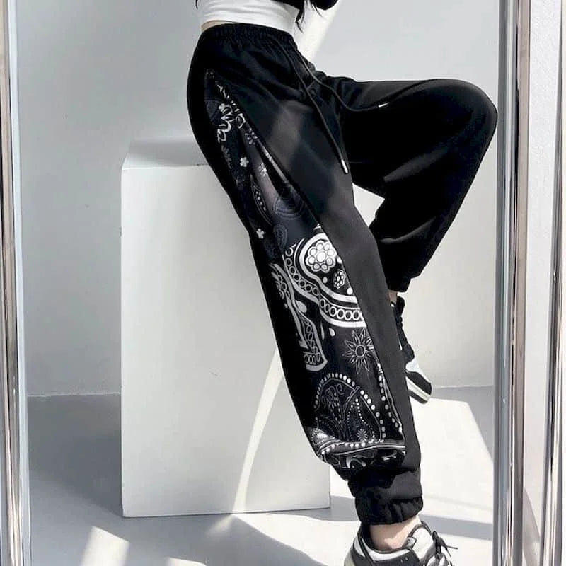 Sophisticated Pants with a Clean Classic Look