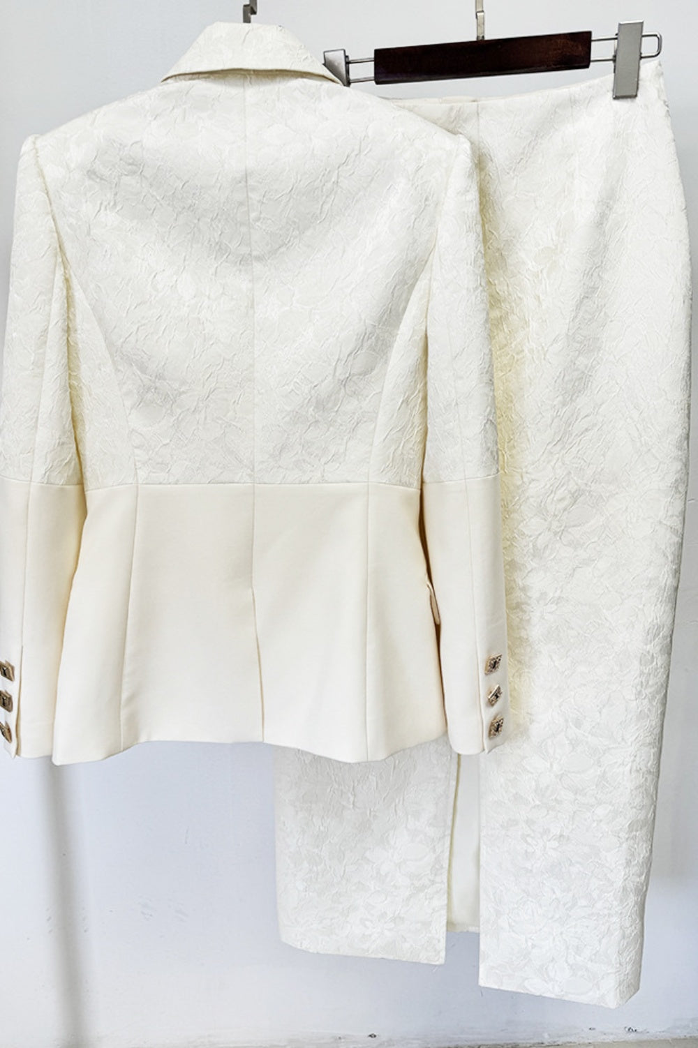 Classic Vintage Garment with a Flattering Fit
