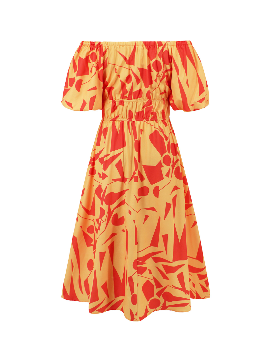 Gracefully Styled Dress for Any Occasion