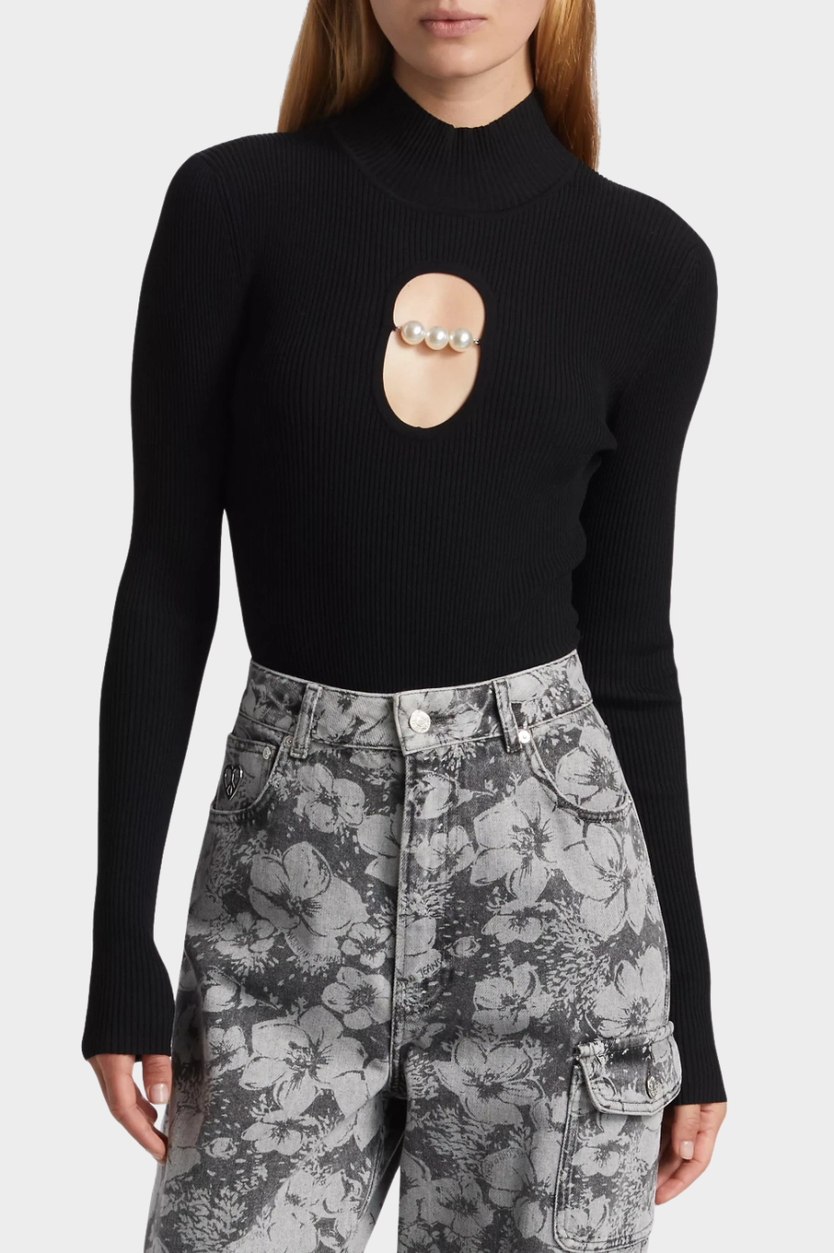 Effortlessly Elegant Garment with a Timeless Design