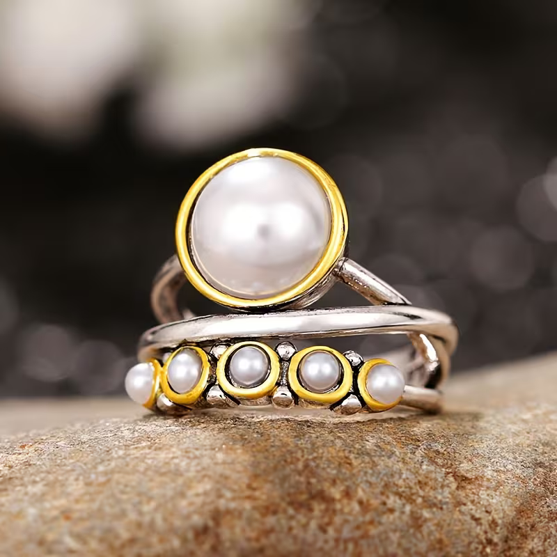 Beautiful Pearl Ring with Unique Style