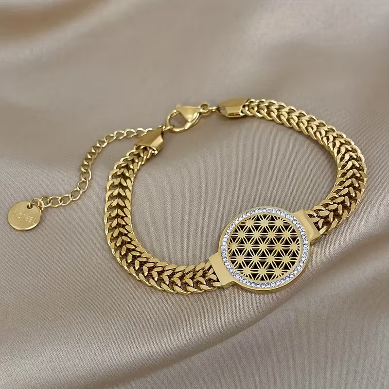 Classic Bracelet with Timeless Appeal