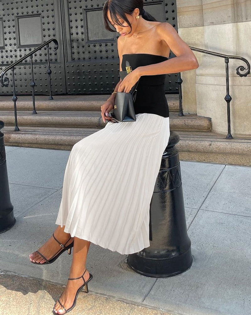 Classic Vintage Dress with a Flattering Fit