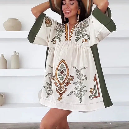 Classic Vintage & Enduringly Stylish Dress