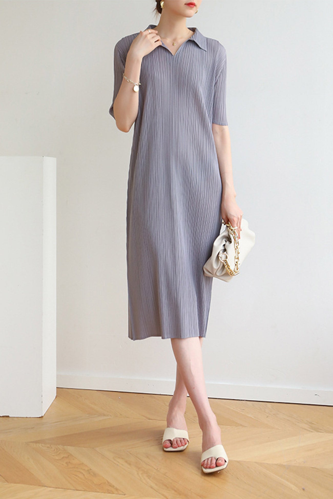 Sophisticated Dress with a Clean Classic Look