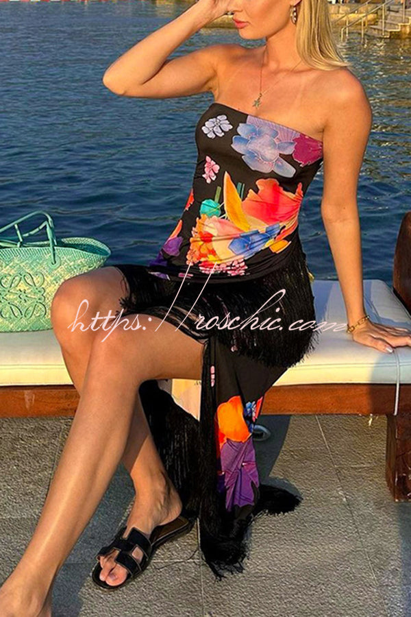 Gracefully Styled Dress for Any Occasion