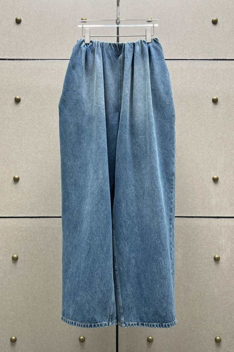 Polished Garment with an Effortless Classic Look