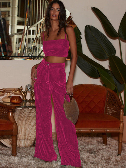 Effortlessly Elegant Pants with a Timeless Design