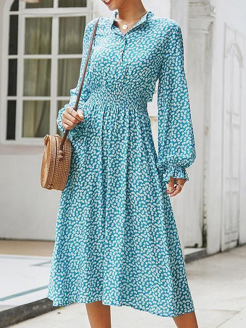 Classic Vintage Dress with a Flattering Fit