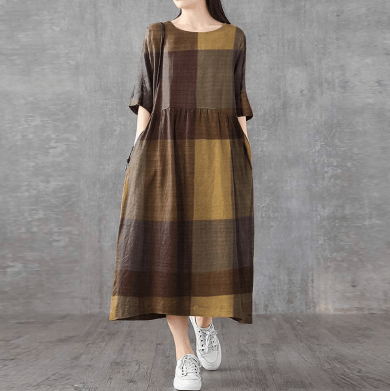 Beautifully Crafted Dress in a Classic Style