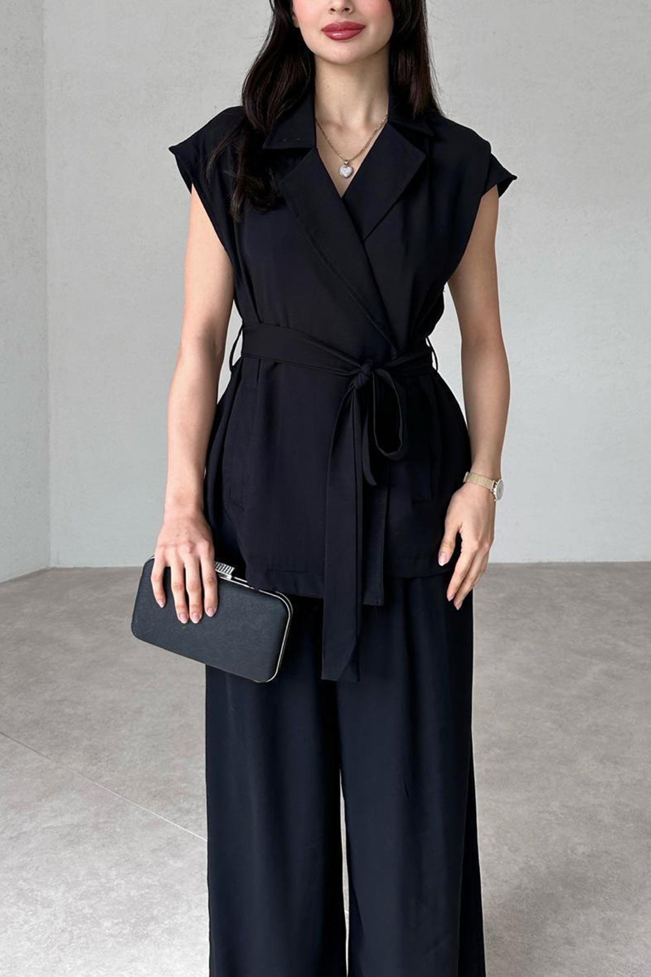 Classic Vintage Pants with a Flattering Fit