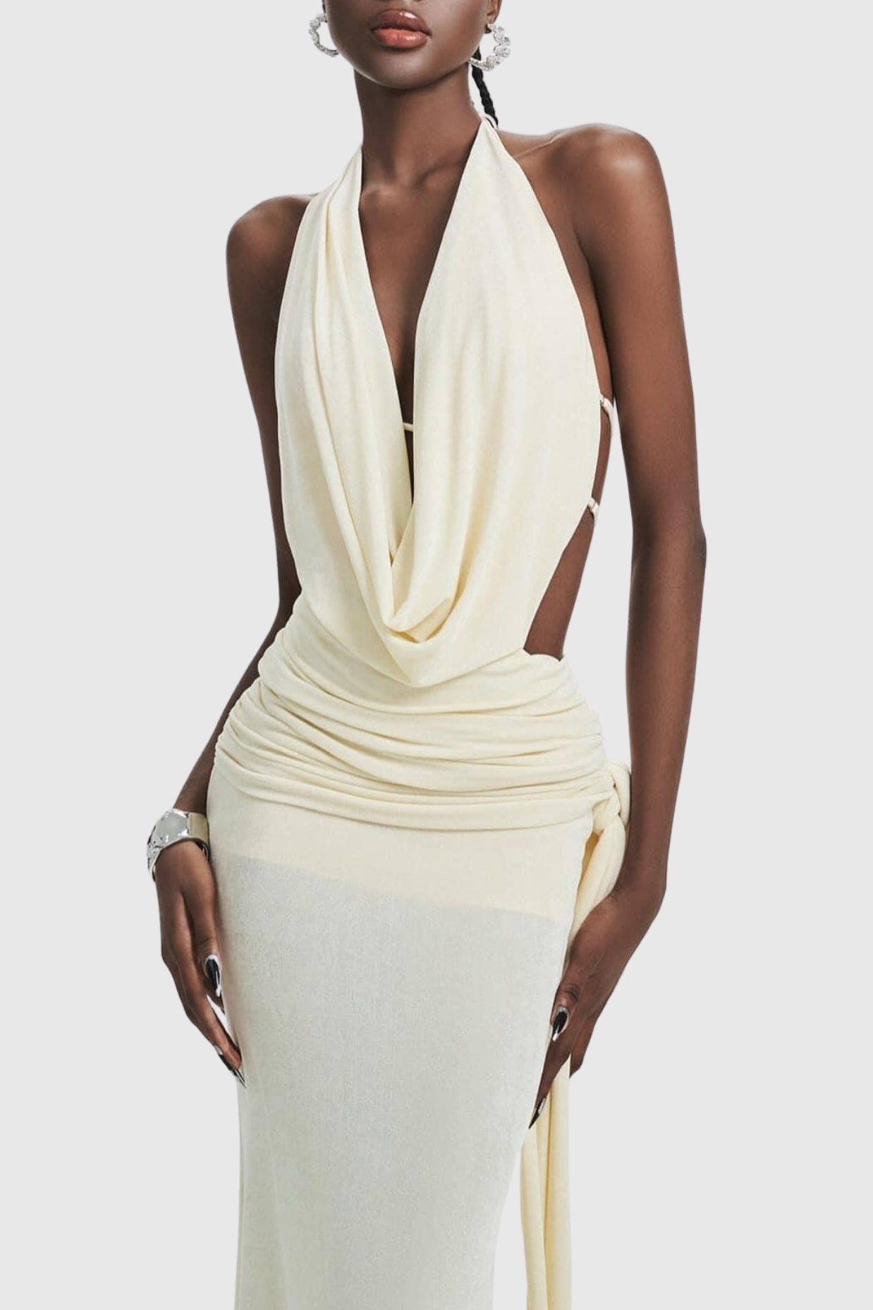Beautifully Crafted Dress in a Classic Style