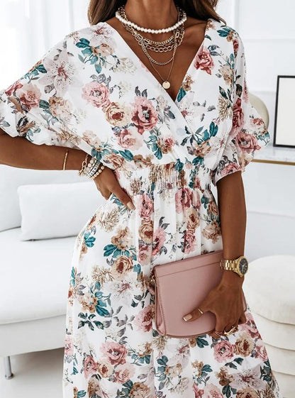 Classic Vintage & Enduringly Stylish Dress