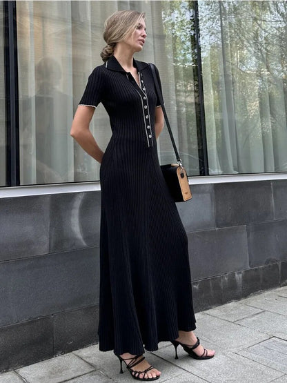 Polished Dress with an Effortless Classic Look