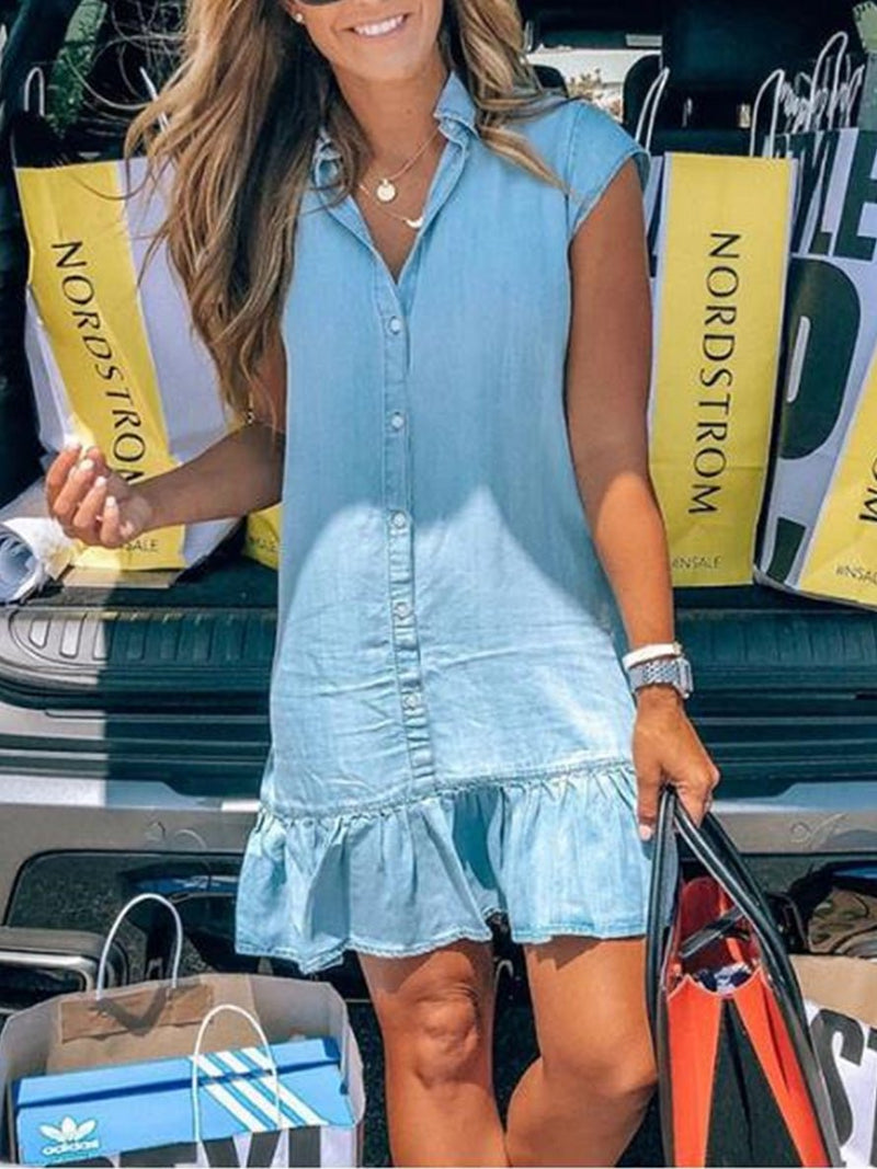 Classic Vintage Dress with a Flattering Fit
