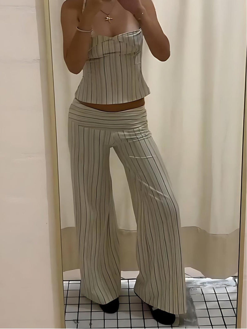 Classic Vintage Pants with a Flattering Fit