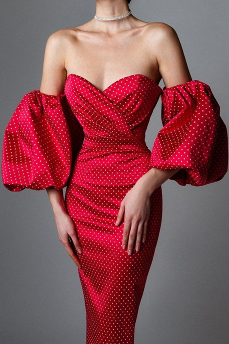 Well Tailored Dress with a Graceful Silhouette