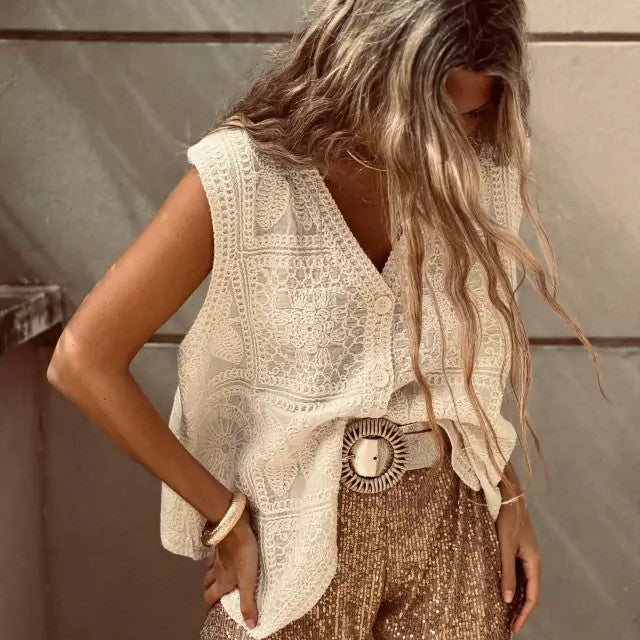 Classic Vintage & Enduringly Stylish Cardigan