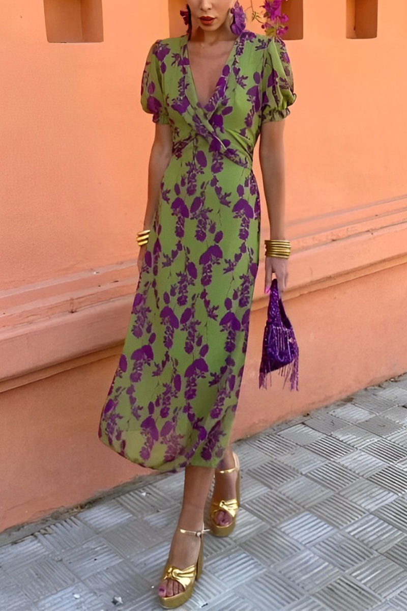 Classic Vintage & Enduringly Stylish Dress