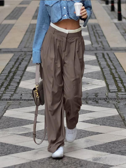 Sophisticated Pants with a Clean Classic Look
