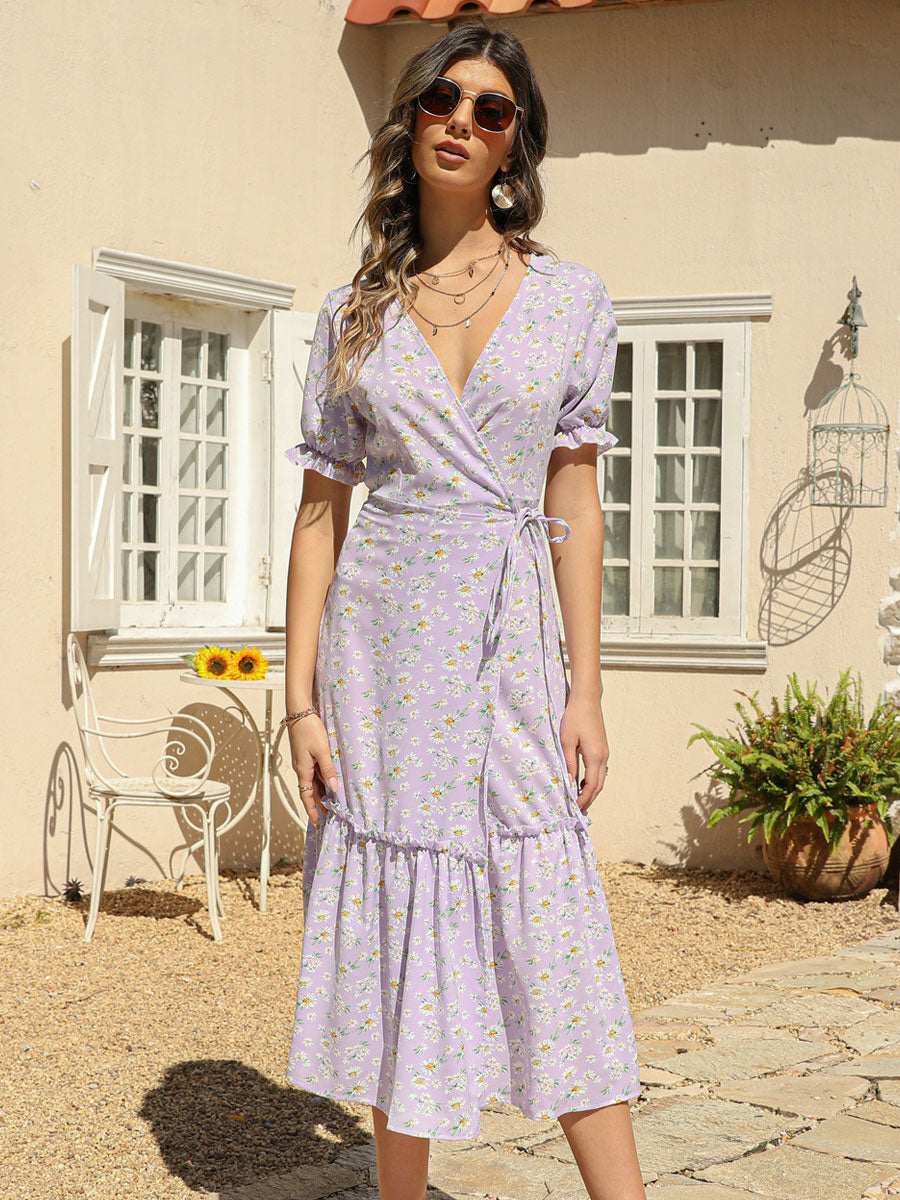 Sophisticated Dress with a Clean Classic Look