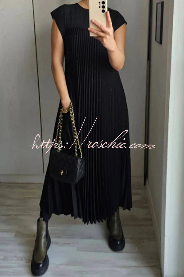 Polished Dress with an Effortless Classic Look