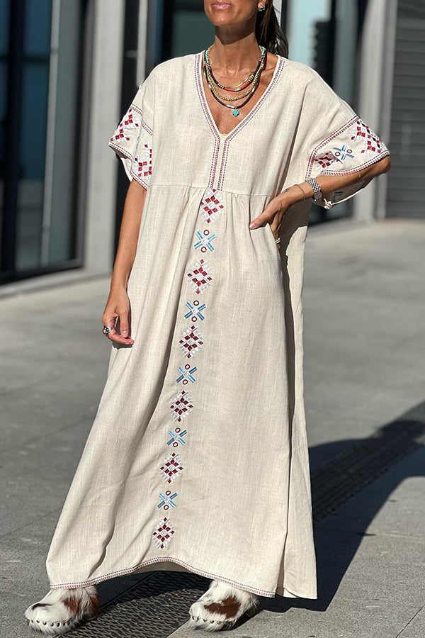 Classic Vintage Dress with a Flattering Fit