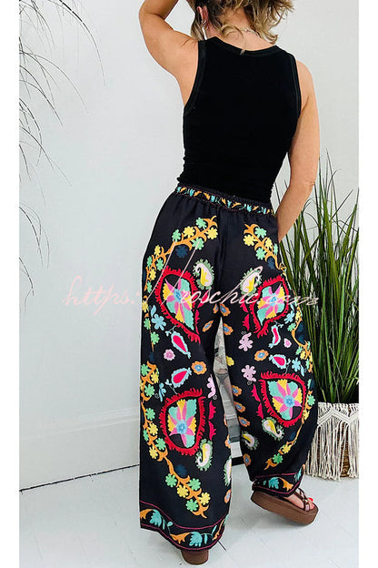 Classic Vintage Pants with a Flattering Fit