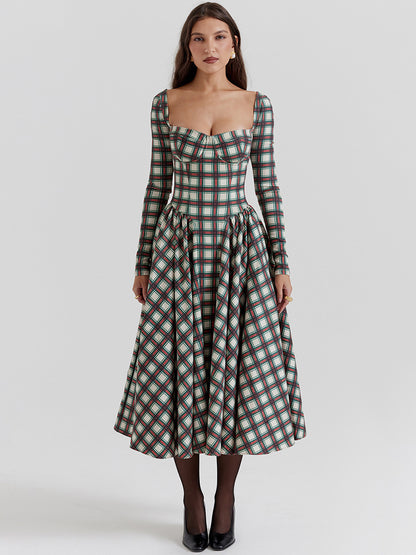 Polished Dress with an Effortless Classic Look
