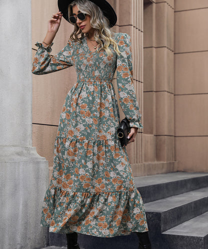 A Vintage Style Dress with Delicate Timeless Details