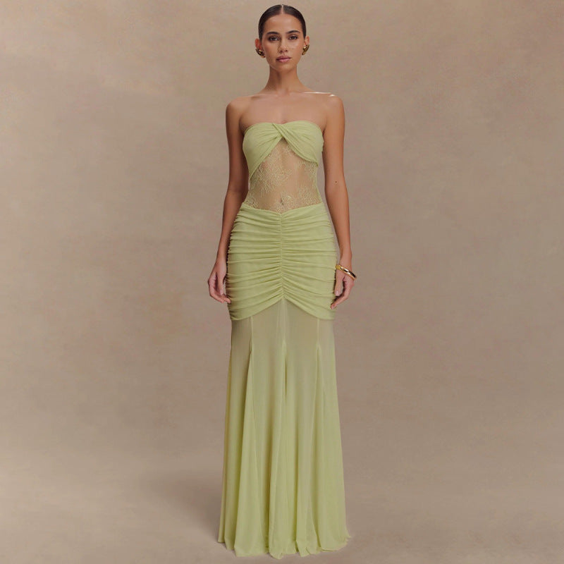 A Vintage Style Dress with Delicate Timeless Details