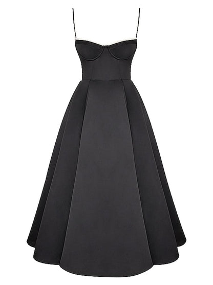 Well Tailored Dress with a Graceful Silhouette