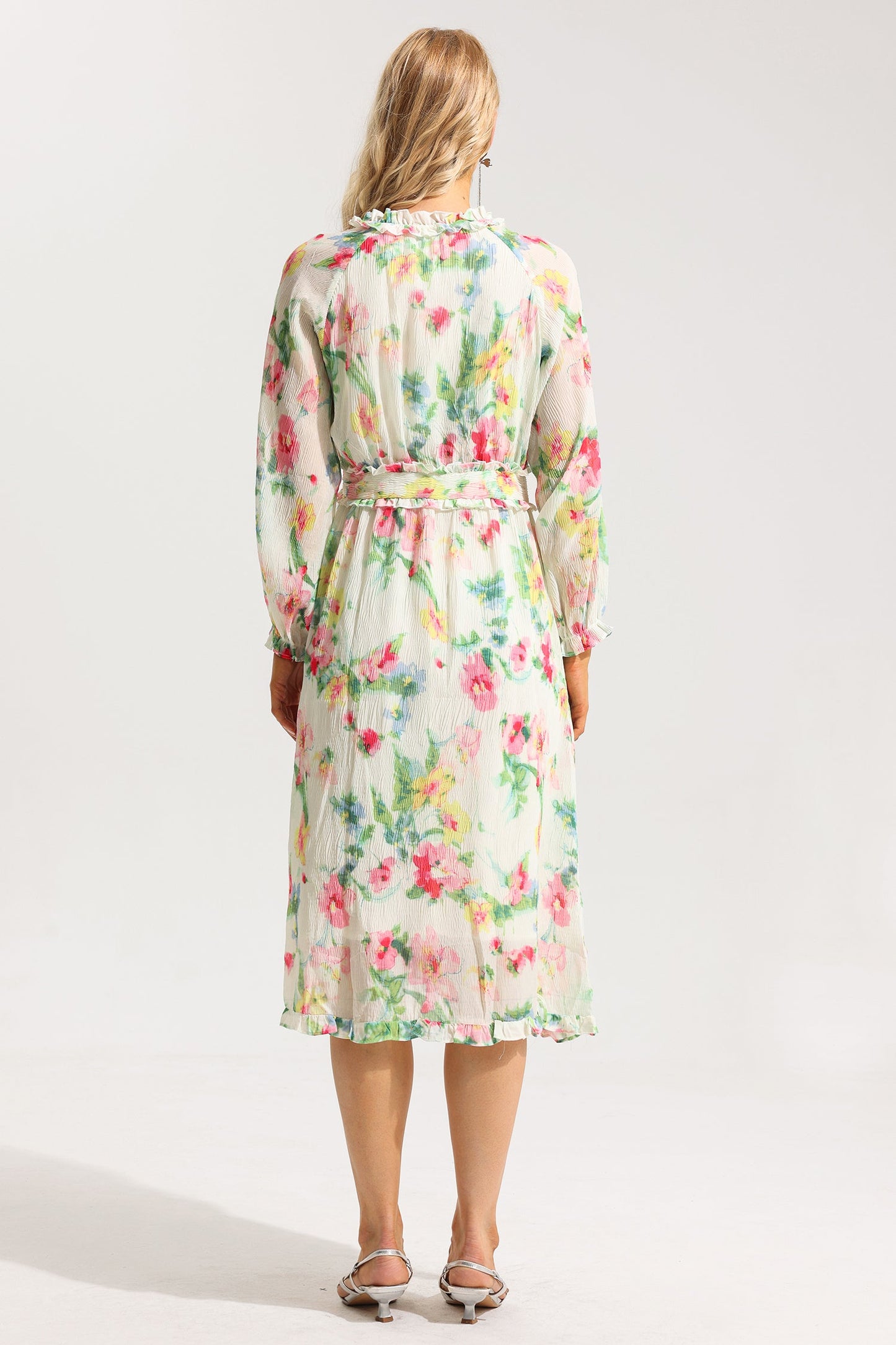Sophisticated Dress with a Clean Classic Look