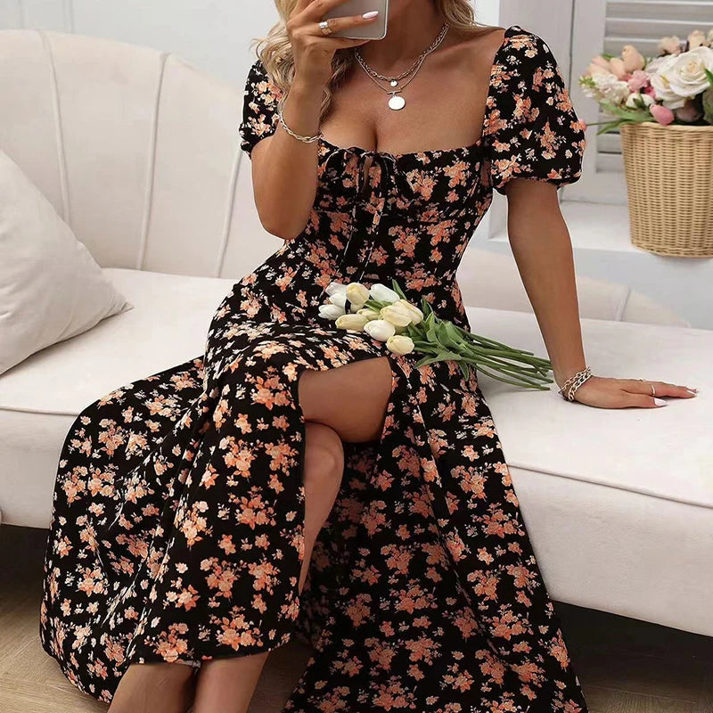 Beautifully Finished Dress in a Timeless Design