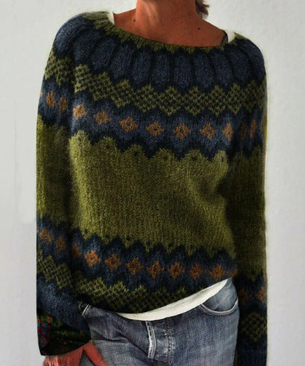 Well Tailored Sweater with a Graceful Silhouette