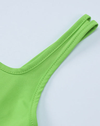 Gracefully Styled Garment for Any Occasion