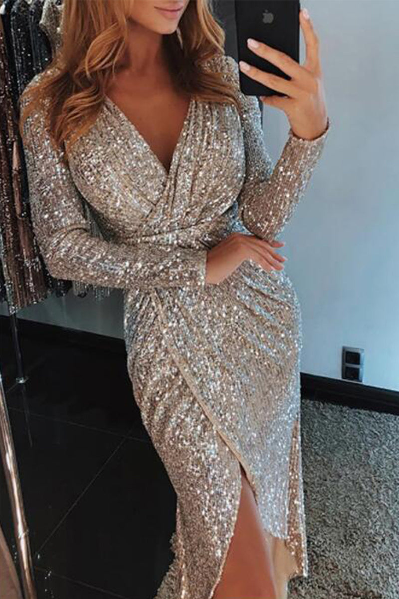 Gracefully Styled Dress for Any Occasion
