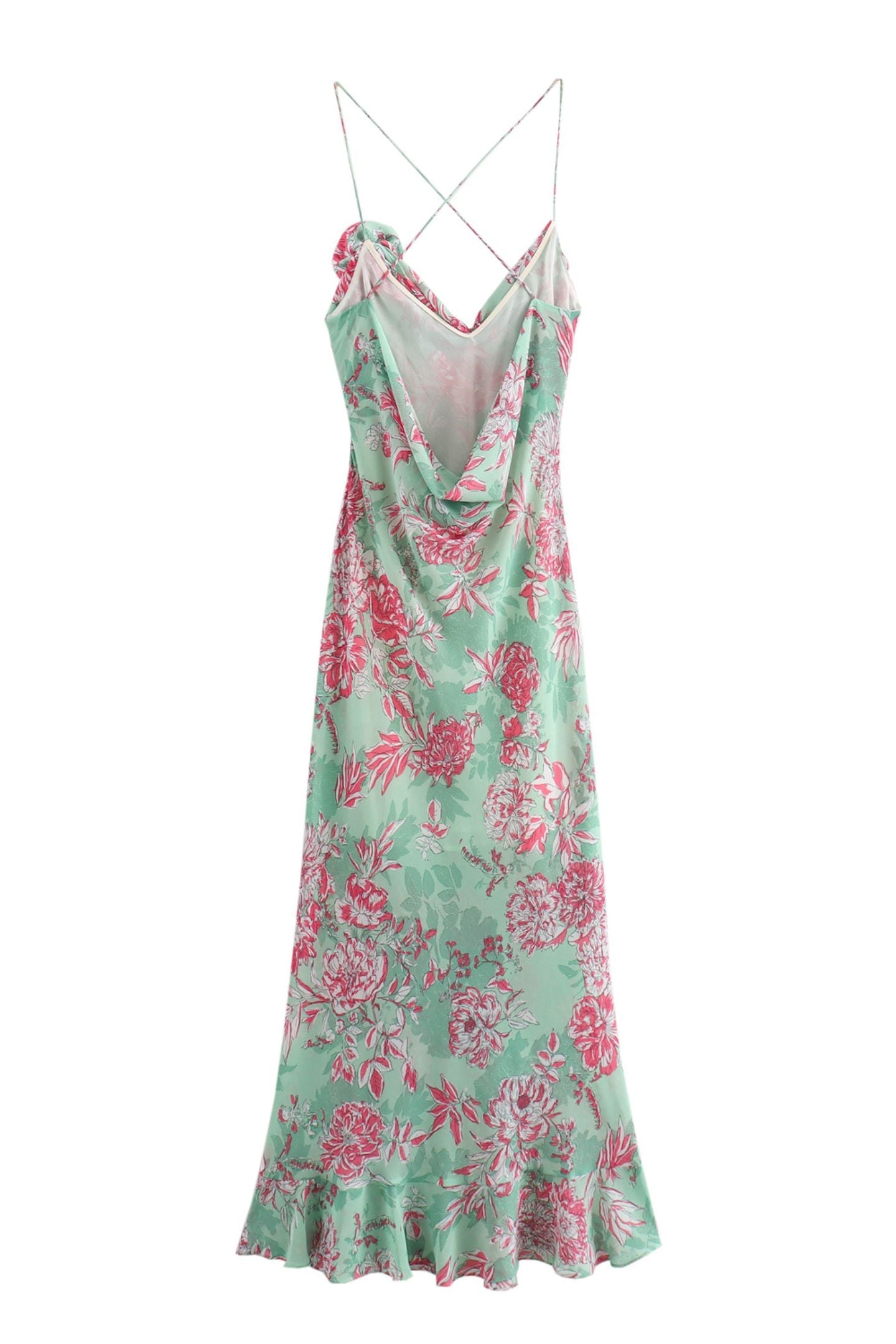 Well Tailored Dress with a Graceful Silhouette